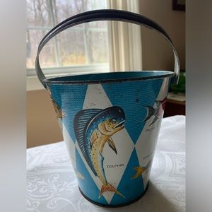 Vintage sand bucket